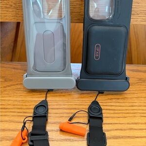 2 Floating Waterproof iPhone Case with Lanyard iPhone 14 Pro Beach Pool